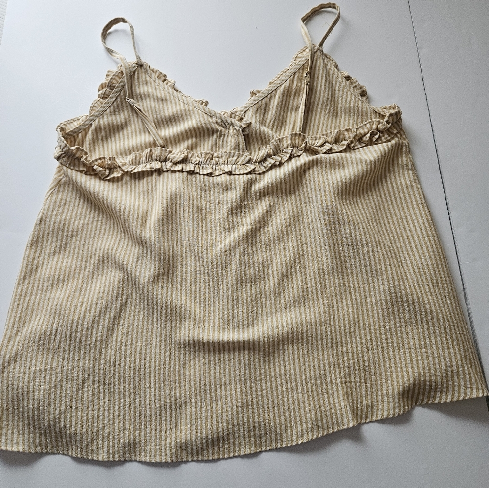 By Together Cream Striped Ruffle Button-Front Crop Top - Picture 5 of 8